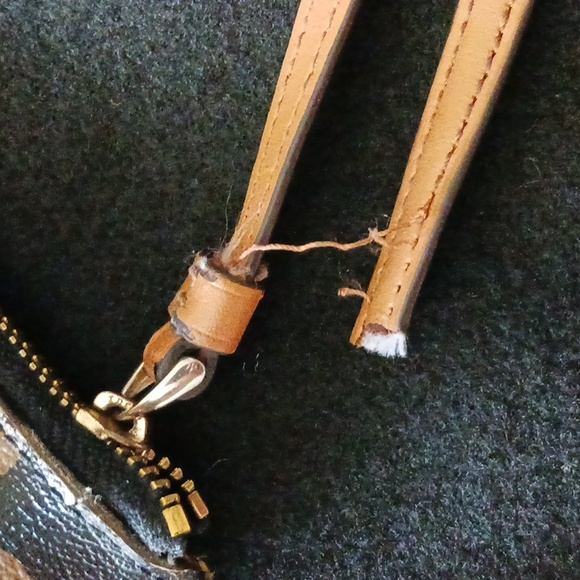 Coach leopard print wallet - Picture 3 of 5